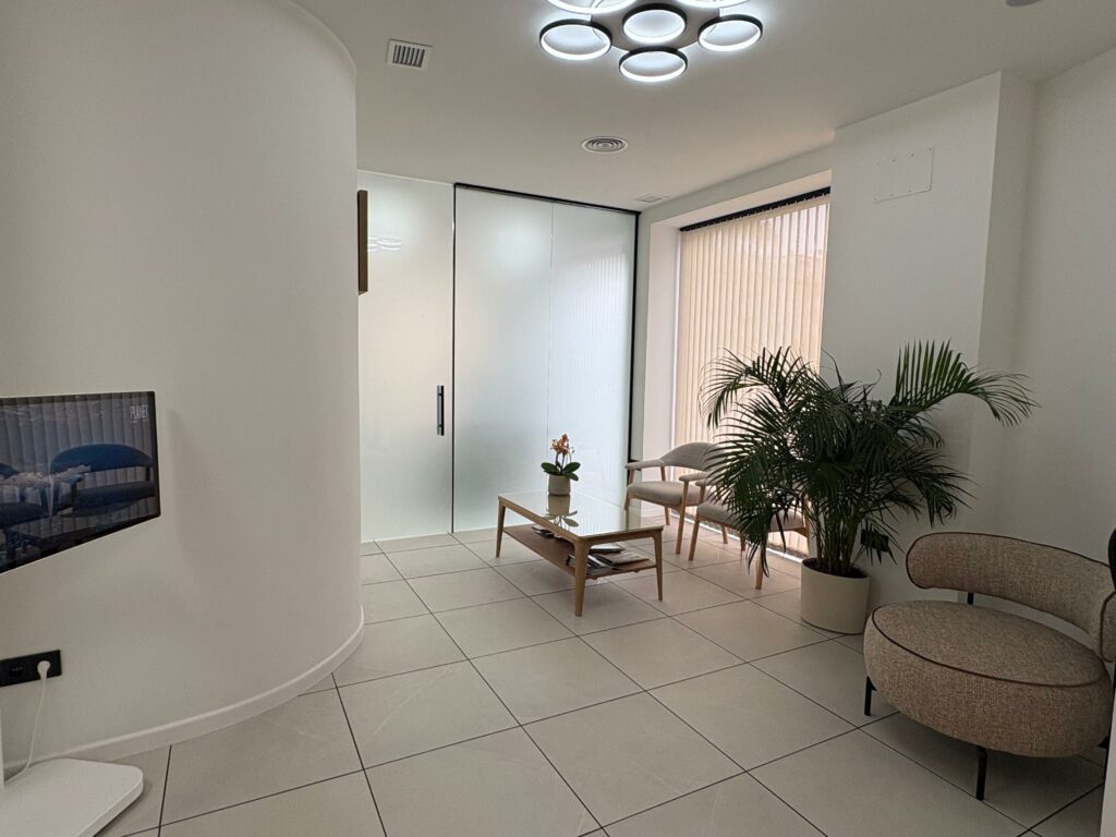 Clinica Dental Gaviño Souto - Málaga - Estepona - Fabricando Proyectos Ingeniería