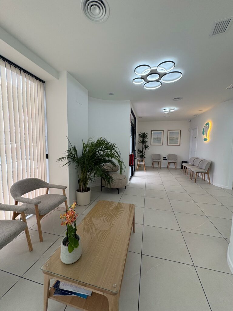 Clinica Dental Gaviño Souto - Málaga - Estepona - Fabricando Proyectos Ingeniería