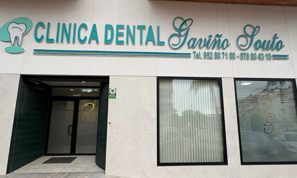 Clinica Dental Gaviño Souto - Málaga - Estepona - Fabricando Proyectos Ingeniería