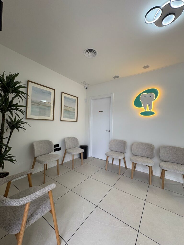 Clinica Dental Gaviño Souto - Málaga - Estepona - Fabricando Proyectos Ingeniería
